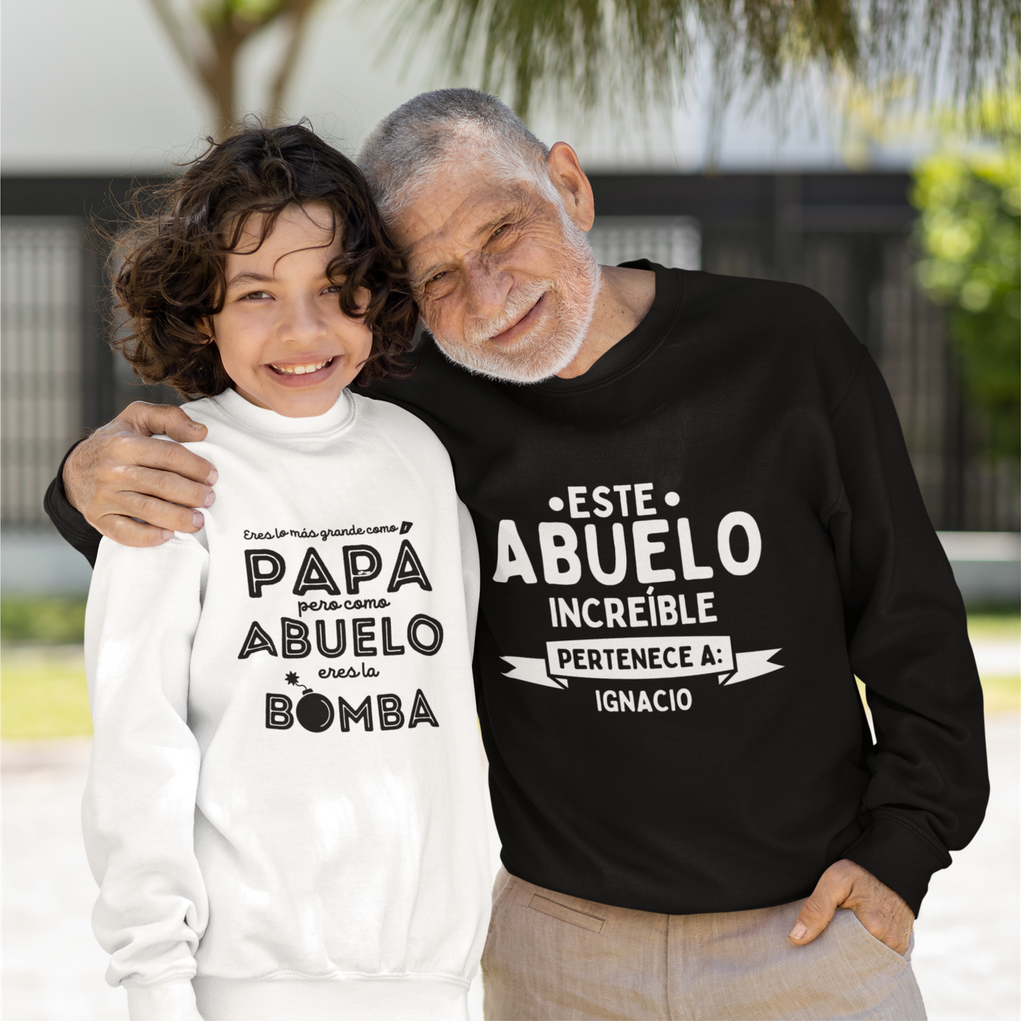 POLERA "ESTE ABUELO INCREÍBLE PERTENECE..."